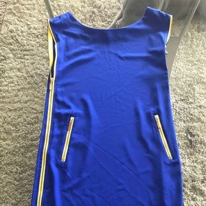 Chic blue dress never worn
